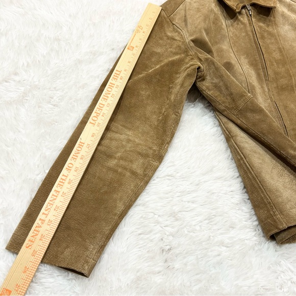 Claiborne Tan Suede Jacket - Picture 8 of 15